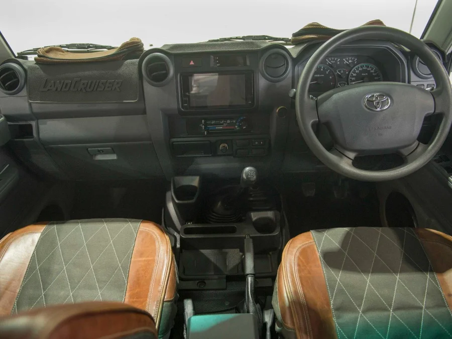 Used 2023 Toyota Land Cruiser 79 4.0 V6 double cab - Exclusive Auto Used 2023 Toyota Land Cruiser 79 4.0 V6 double cab - Exclusive Auto
