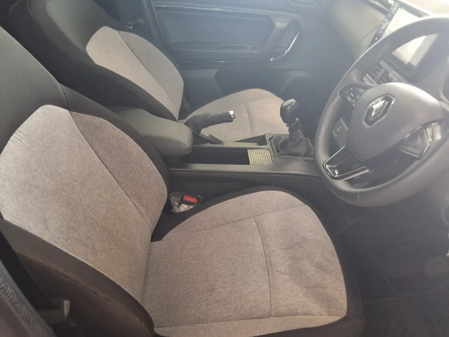 Used 2025 Renault Kiger 1.0 Life - Bidvest McCarthy VW Silver Oaks Used 2025 Renault Kiger 1.0 Life - Bidvest McCarthy VW Silver Oaks