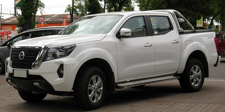 Used 2023 Nissan Navara 2.5dCi double cab 4x4 XE - Khensani Imports And Exports Used 2023 Nissan Navara 2.5dCi double cab 4x4 XE - Khensani Imports And Exports