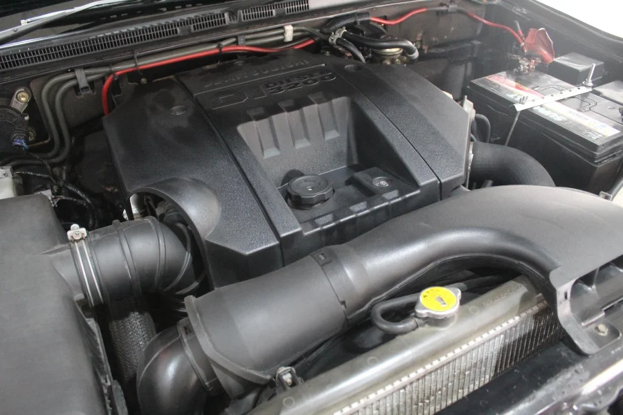 Used 2005 Mitsubishi Pajero 3-door 3.2DI-D GLS - K Mart Auto Used 2005 Mitsubishi Pajero 3-door 3.2DI-D GLS - K Mart Auto
