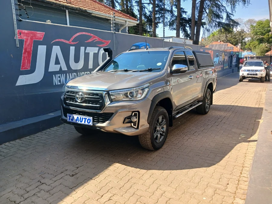 Used Used 2016 Toyota Hilux 2.8GD-6 Xtra cab 4x4 Raider Dakar for