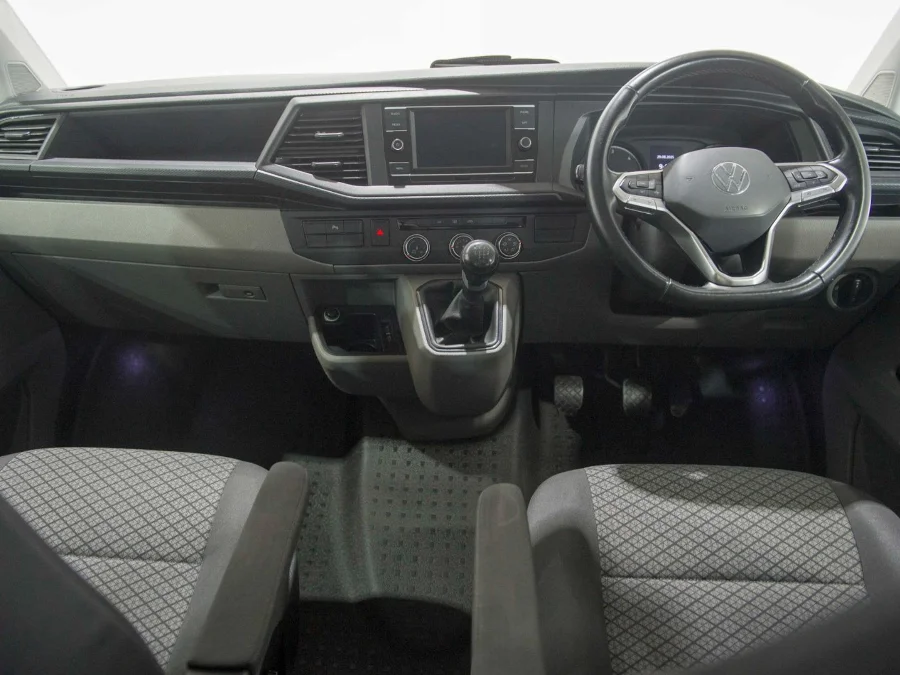 Used 2021 Volkswagen Transporter 2.0TDI Kombi SWB Trendline manual - Exclusive Auto