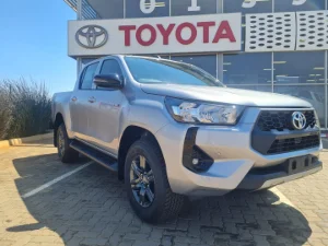 Used 2025 Toyota Hilux 2.4GD-6 double cab 4x4 Raider manual
