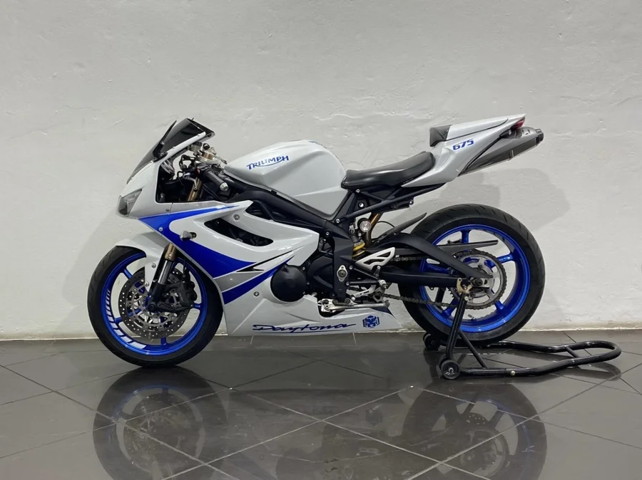 Used 2009 TRIUMPH 600 - 955 DAYTONA 675 - TRD Motorcycles Used 2009 TRIUMPH 600 - 955 DAYTONA 675 - TRD Motorcycles