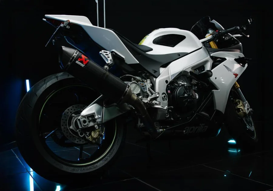 Used 2015 APRILIA 1000 RSV4 R APRC ABS - TRD Motorcycles Used 2015 APRILIA 1000 RSV4 R APRC ABS - TRD Motorcycles