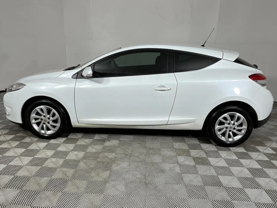 Used 2013 Renault Megane coupe 1.6 Expression - WeBuyCars George Used 2013 Renault Megane coupe 1.6 Expression - WeBuyCars George