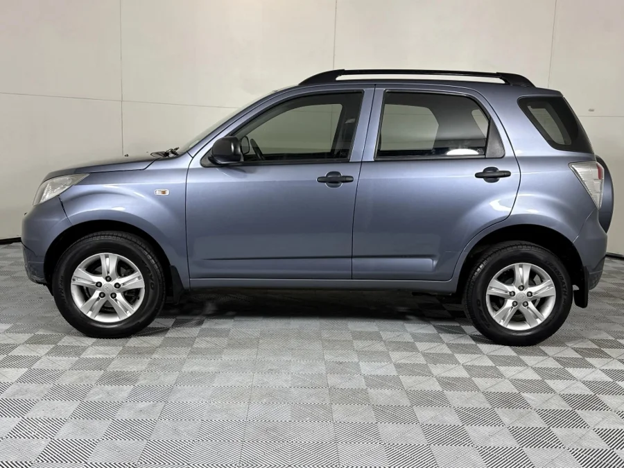 Used 2012 Daihatsu Terios 1.5 Diva Deluxe - WeBuyCars Midstream Used 2012 Daihatsu Terios 1.5 Diva Deluxe - WeBuyCars Midstream