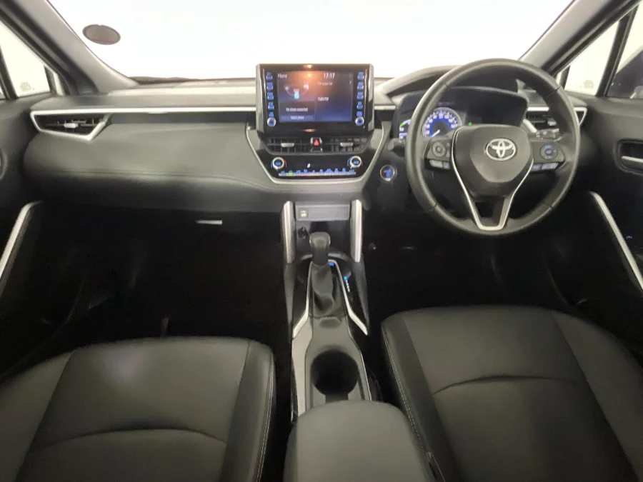 Used 2023 Toyota Corolla Cross 1.8 Hybrid XS - WeBuyCars Midstream