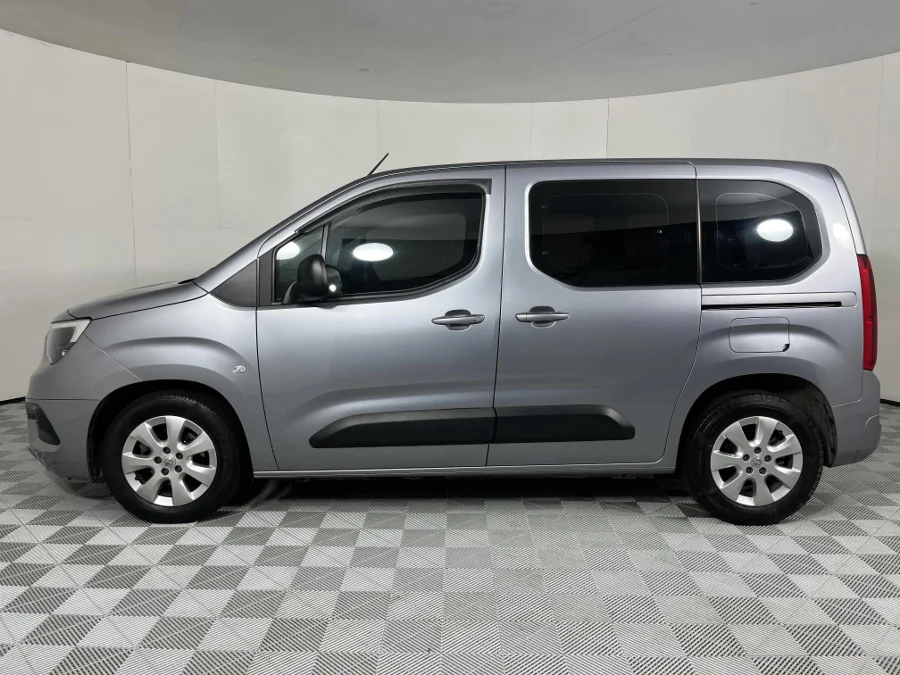 Used 2022 Opel Combo Life 1.6TD Enjoy - WeBuyCars Gqeberha Used 2022 Opel Combo Life 1.6TD Enjoy - WeBuyCars Gqeberha