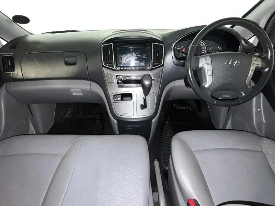 Used 2018 Hyundai H-1 2.5VGTi bus Elite 9-seater - WeBuyCars Durban Used 2018 Hyundai H-1 2.5VGTi bus Elite 9-seater - WeBuyCars Durban