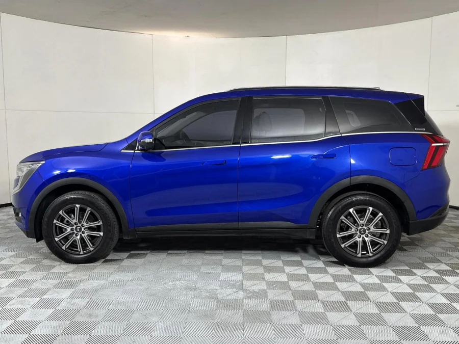 Used 2023 Mahindra XUV700 2.0T AX7L - WeBuyCars Midstream