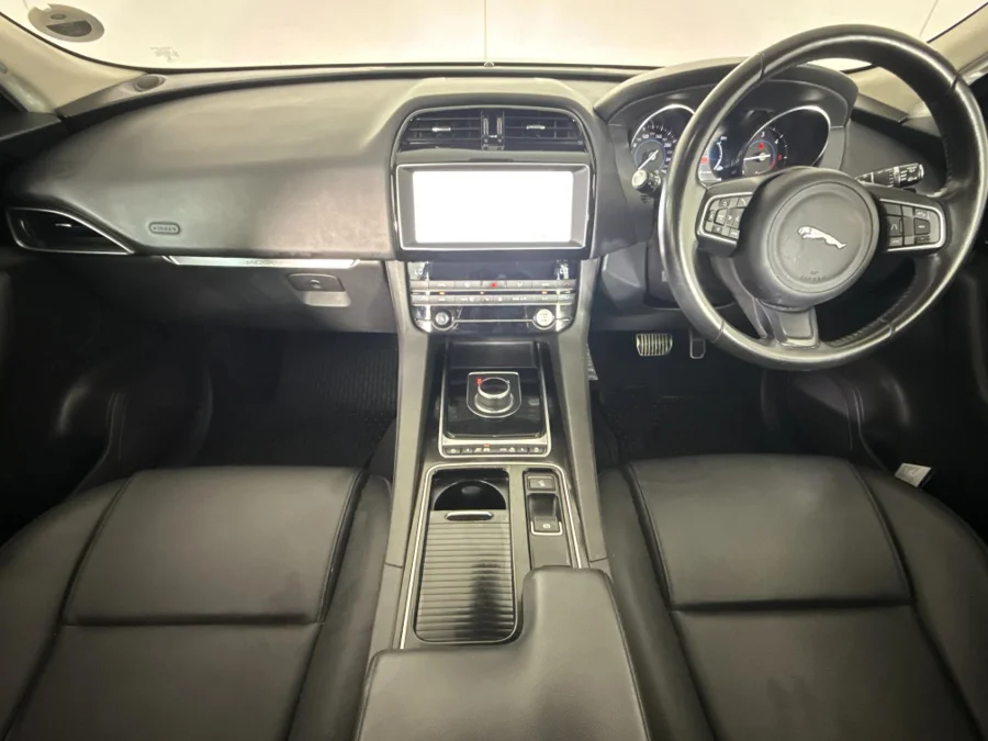 Used 2019 Jaguar F-Pace 20d AWD Pure - WeBuyCars Midstream Used 2019 Jaguar F-Pace 20d AWD Pure - WeBuyCars Midstream