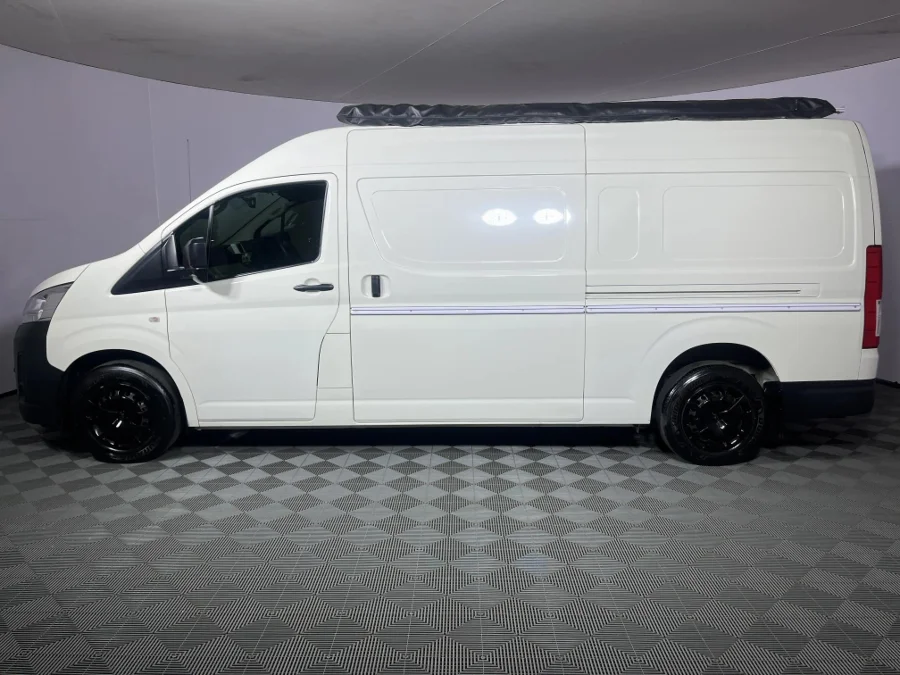 Used 2022 Toyota Quantum 2.8 SLWB panel van - WeBuyCars Rustenburg