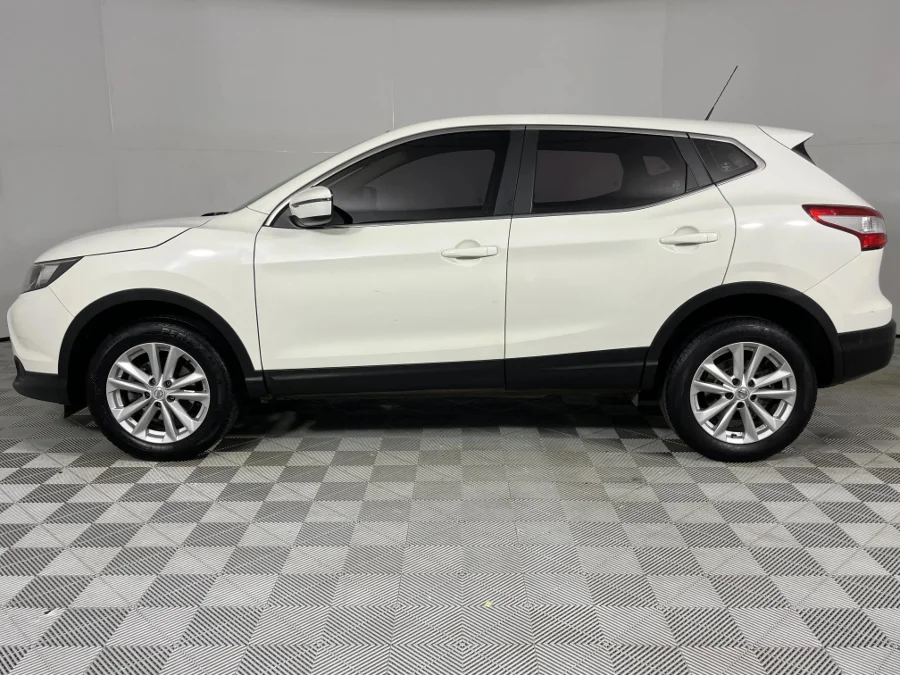 Used 2017 Nissan Qashqai 1.2T Visia - WeBuyCars Silverlakes