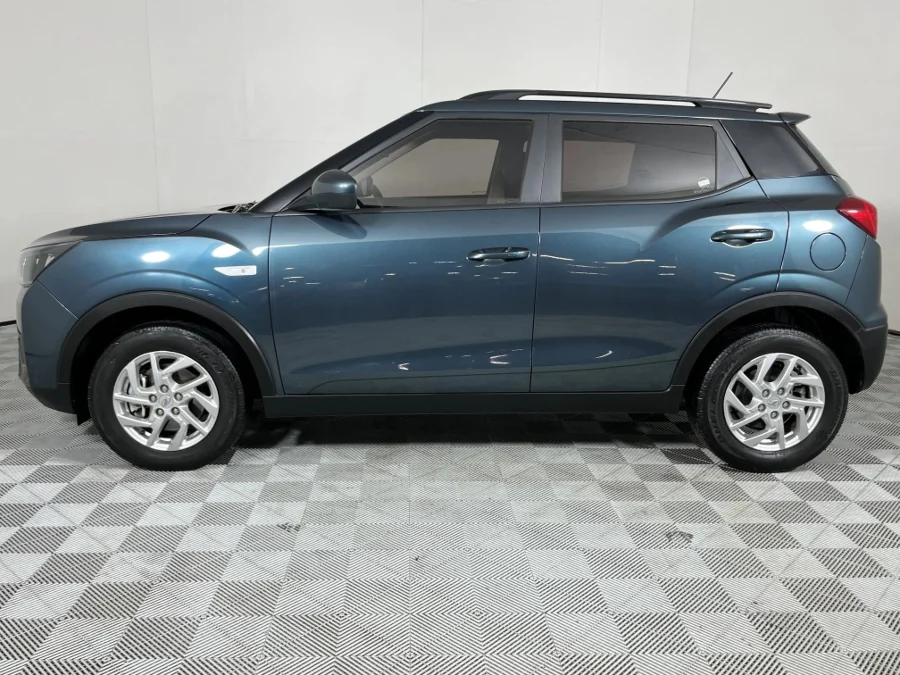 Used 2022 Mahindra XUV300 1.2T W6 - WeBuyCars The Dome Used 2022 Mahindra XUV300 1.2T W6 - WeBuyCars The Dome