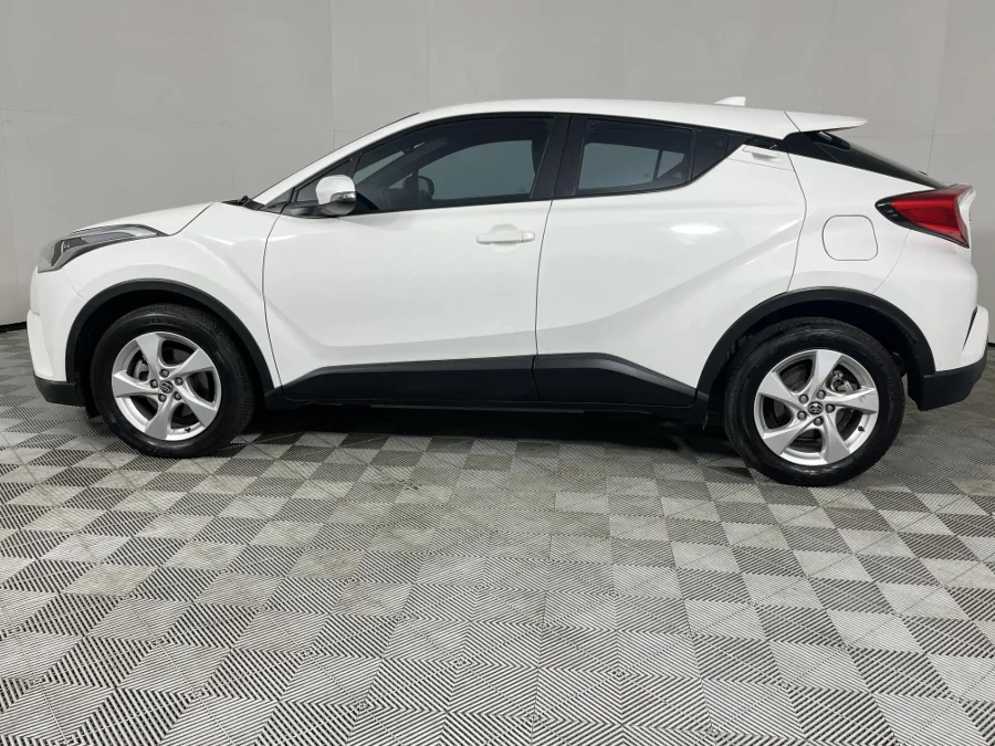 Used 2017 Toyota C-HR 1.2T Plus manual - WeBuyCars George