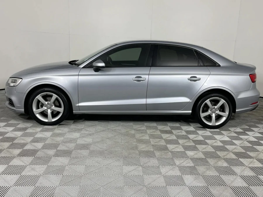 Used 2018 Audi A3 sedan 30TFSI S line - WeBuyCars Midstream Used 2018 Audi A3 sedan 30TFSI S line - WeBuyCars Midstream