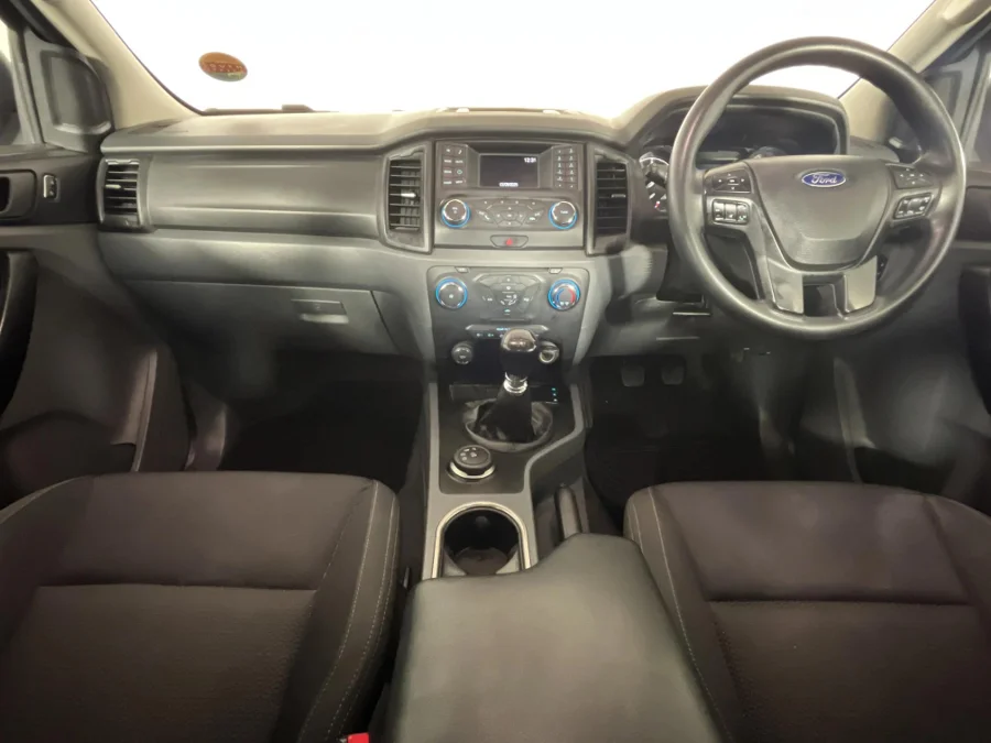 Used 2018 Ford Everest 2.2TDCi 4WD XLS - WeBuyCars Richmond Used 2018 Ford Everest 2.2TDCi 4WD XLS - WeBuyCars Richmond