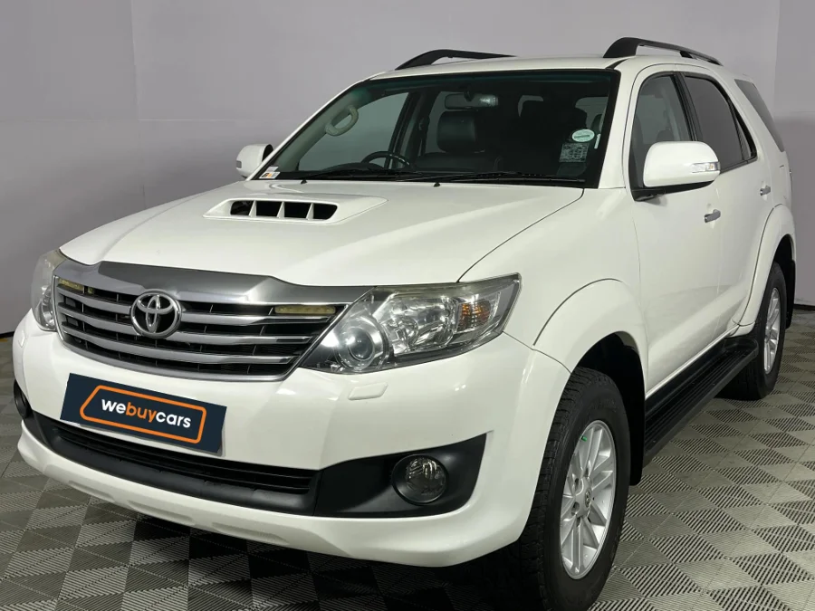 Used 2014 Toyota Fortuner 3.0D-4D Limited - WeBuyCars Riverhorse Used 2014 Toyota Fortuner 3.0D-4D Limited - WeBuyCars Riverhorse