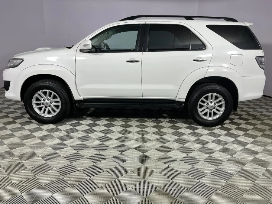 Used 2014 Toyota Fortuner 3.0D-4D Limited - WeBuyCars Riverhorse Used 2014 Toyota Fortuner 3.0D-4D Limited - WeBuyCars Riverhorse