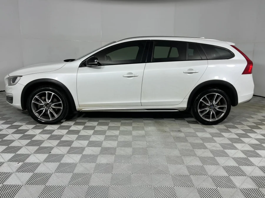 Used 2016 Volvo V60 T5 Inscription - WeBuyCars Silverlakes Used 2016 Volvo V60 T5 Inscription - WeBuyCars Silverlakes