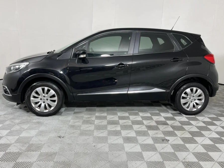 Used 2016 Renault Captur 66kW turbo Dynamique - WeBuyCars The Dome Used 2016 Renault Captur 66kW turbo Dynamique - WeBuyCars The Dome
