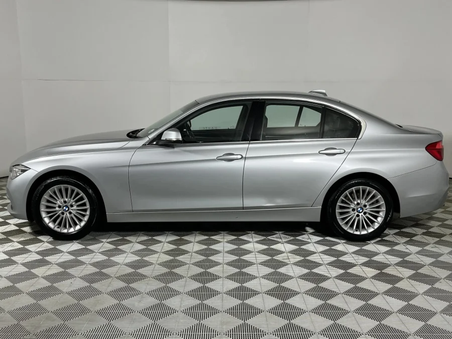 Used 2018 BMW 3 Series 320i Luxury Line sports-auto - WeBuyCars Germiston