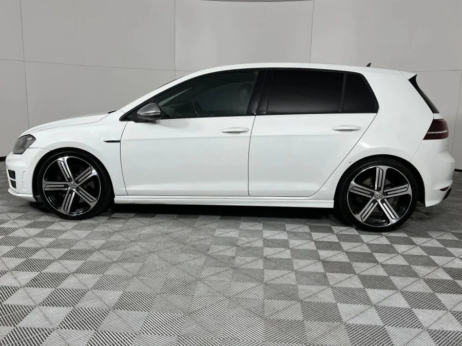 Used 2016 Volkswagen Golf R auto - WeBuycars East London Used 2016 Volkswagen Golf R auto - WeBuycars East London