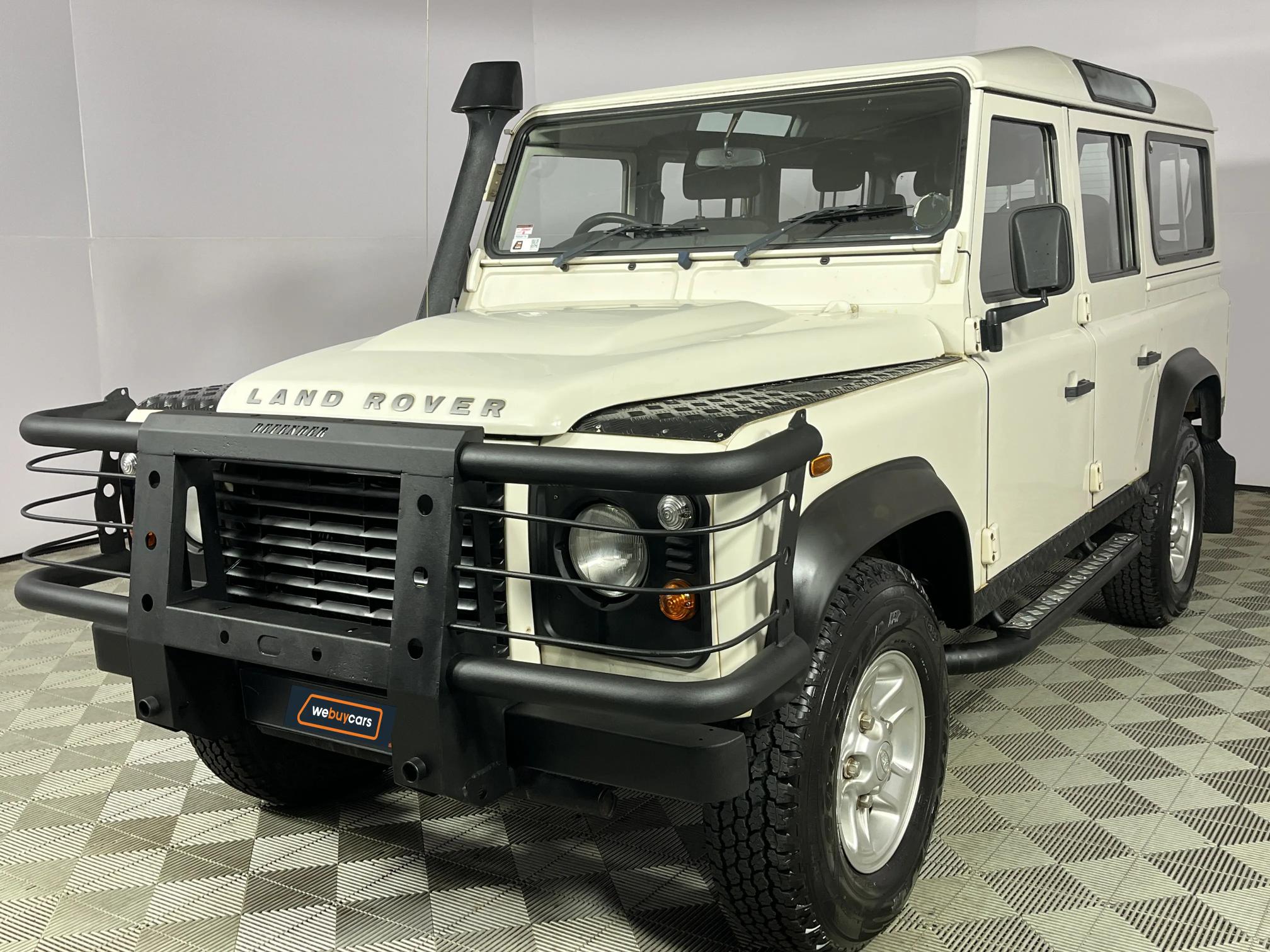 Used Used 2010 Land Rover Defender 110 TD multi-purpose for sale in ...