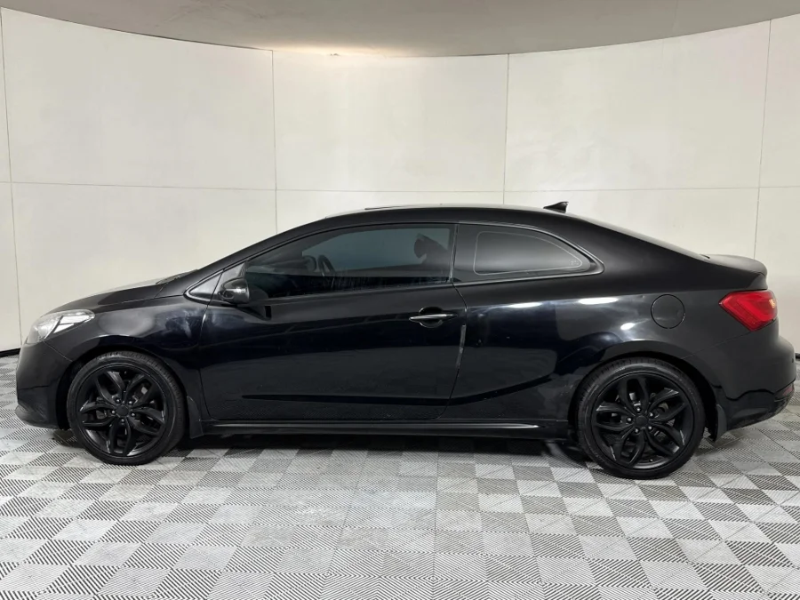 Used 2015 Kia Cerato Koup 1.6T auto - WeBuyCars Midstream Used 2015 Kia Cerato Koup 1.6T auto - WeBuyCars Midstream