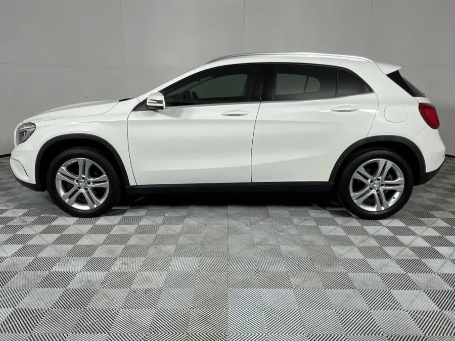 Used 2016 Mercedes-Benz GLA 200 auto - WeBuyCars The Dome