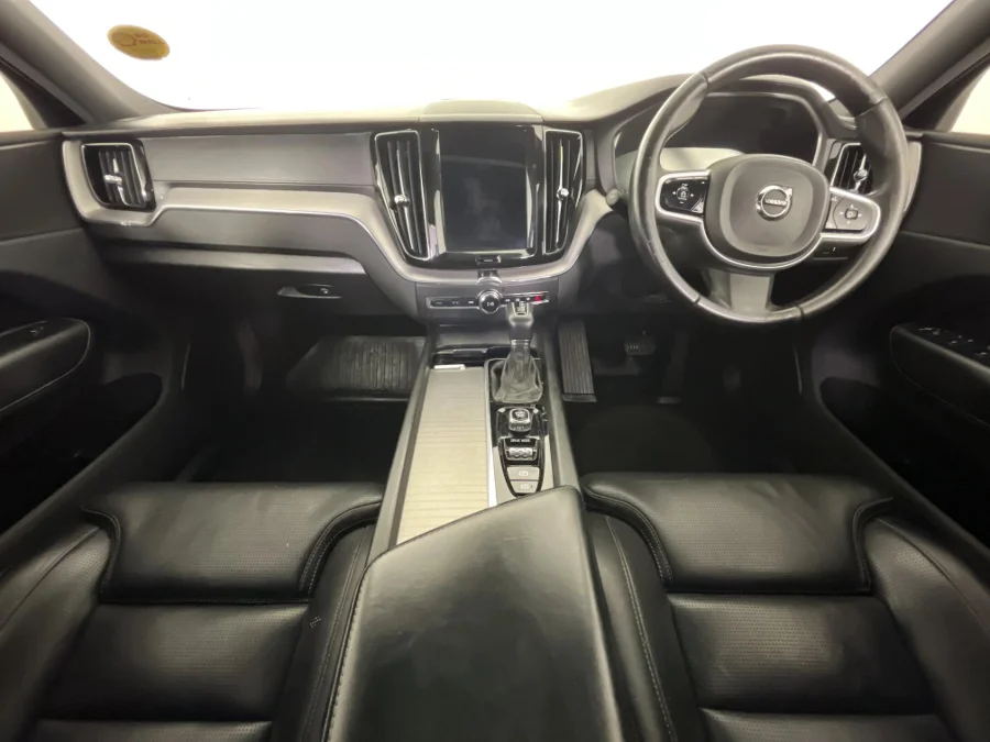 Used 2018 Volvo XC60 D4 AWD Inscription - WeBuycars East London
