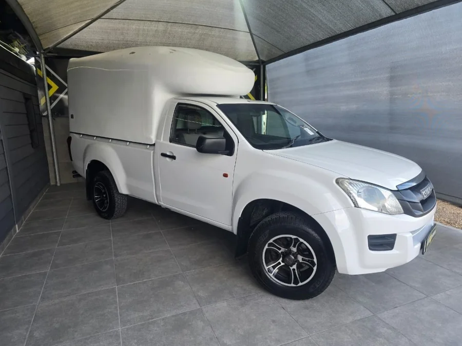 Used 2013 Isuzu KB 250 Fleetside - Deals 4 Wheels