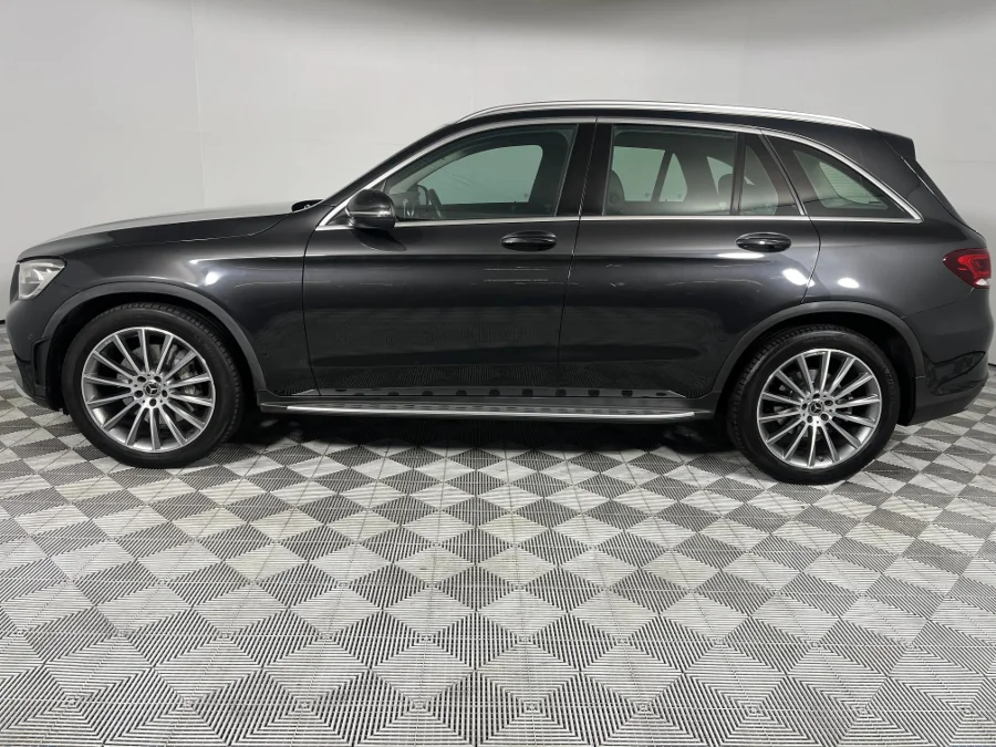 Used 2020 Mercedes-Benz GLC 300 4Matic AMG Line - WeBuyCars Richmond Used 2020 Mercedes-Benz GLC 300 4Matic AMG Line - WeBuyCars Richmond