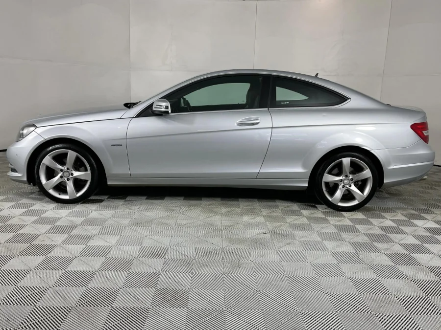 Used 2013 Mercedes-Benz C-Class C250 coupe - WeBuyCars The Dome Used 2013 Mercedes-Benz C-Class C250 coupe - WeBuyCars The Dome