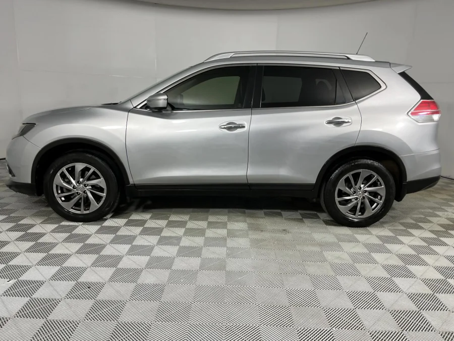 Used 2015 Nissan X-Trail 2.5 4x4 SE - WeBuyCars Silverlakes