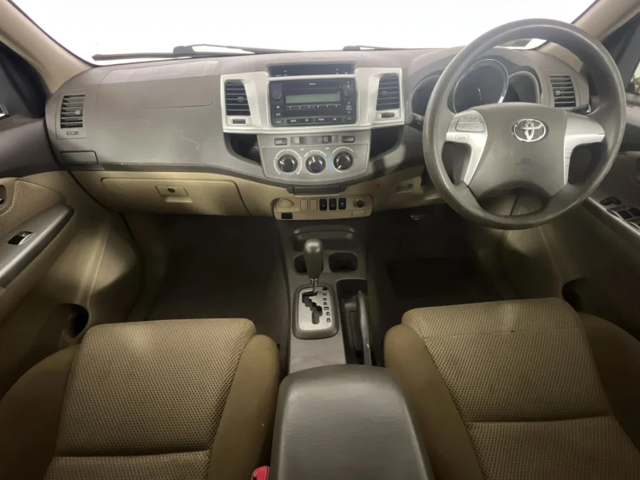 Used 2013 Toyota Fortuner 2.5D-4D auto - WeBuyCars Silverlakes Used 2013 Toyota Fortuner 2.5D-4D auto - WeBuyCars Silverlakes
