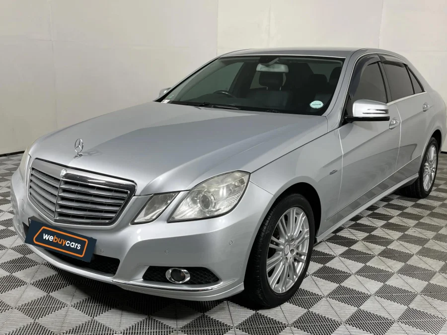 Used 2010 Mercedes-Benz E-Class E200CGI Elegance - WeBuyCars The Dome