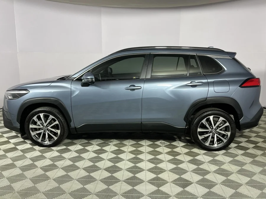 Used 2022 Toyota Corolla Cross 1.8 XR - WeBuyCars Durban
