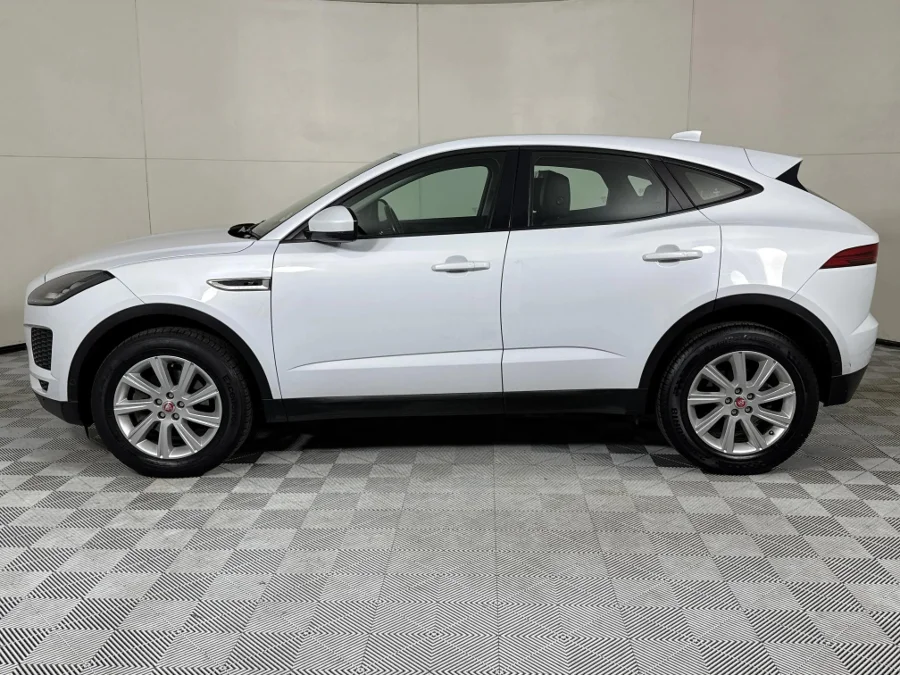 Used 2018 Jaguar E-Pace D150 AWD R-Dynamic S - WeBuyCars Midstream