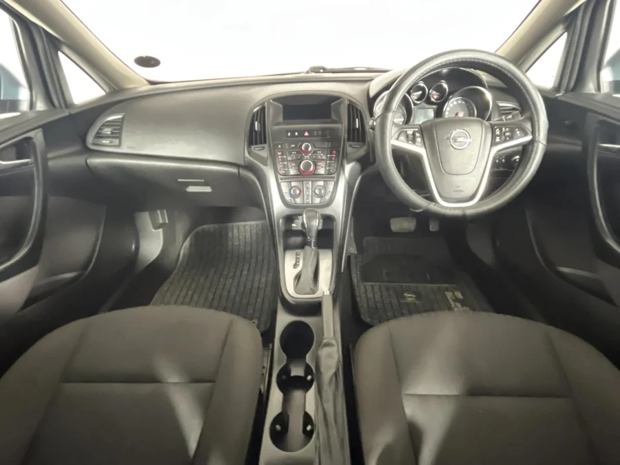 Used 2014 Opel Astra sedan 1.4 Turbo Essentia auto - WeBuyCars Richmond