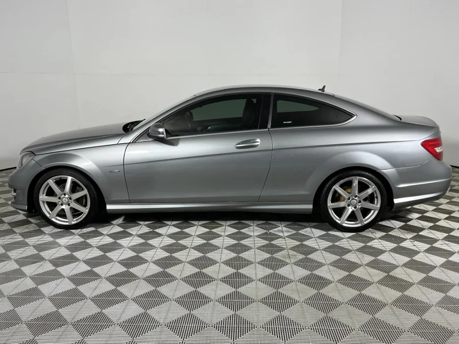 Used 2011 Mercedes-Benz C-Class C250 coupe - WeBuyCars Germiston