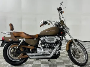 Used 2005 Harley Davidson Sportster Xl1200 Custom