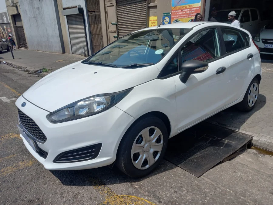 Used 2016 Ford Fiesta 1.4 3-door Titanium - Carmart Auto Dealer