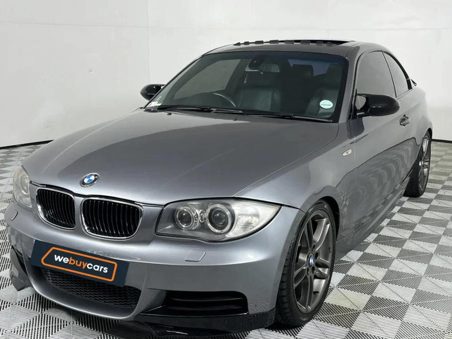 Used 2009 BMW 1 Series 135i coupe auto - WeBuyCars Riverhorse