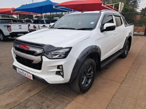 Used 2024 Isuzu D-Max 1.9TD double cab LS manual