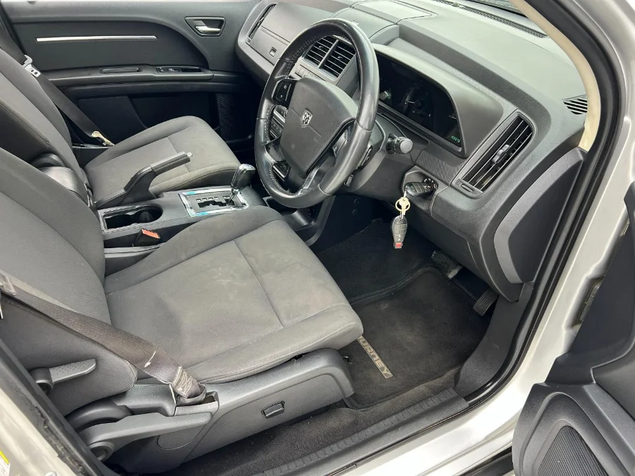 Used 2011 Dodge Journey 2.7 SXT - EBK Auto Used 2011 Dodge Journey 2.7 SXT - EBK Auto
