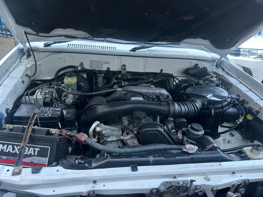 Used 2000 Toyota Land Cruiser Prado 3.0DT TX - Happy DC Motors Used 2000 Toyota Land Cruiser Prado 3.0DT TX - Happy DC Motors