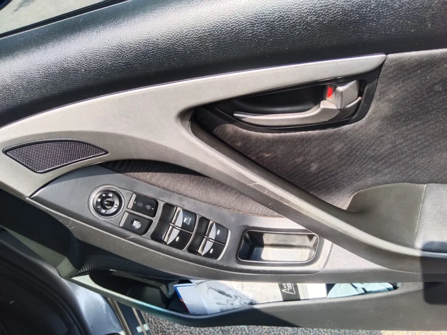 Used 2014 Hyundai Elantra 1.6 GLS - Wariz Auto