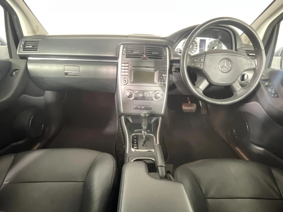 Used 2010 Mercedes-Benz B-Class B180 auto - WeBuyCars Epping Used 2010 Mercedes-Benz B-Class B180 auto - WeBuyCars Epping